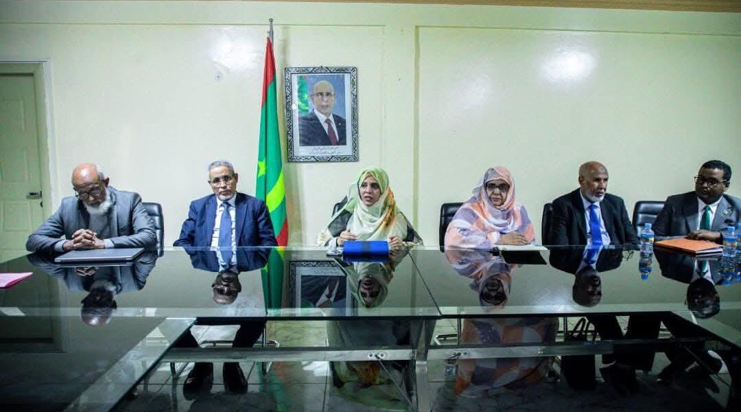 Éducation : réunion de concertation avec les syndicats sur le logement des enseignants et les dossiers sociaux du secteur