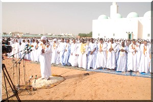La fête d’Id el Adha célébrée en l’absence du chef de l’Etat et l’Imam appelle à des réformes