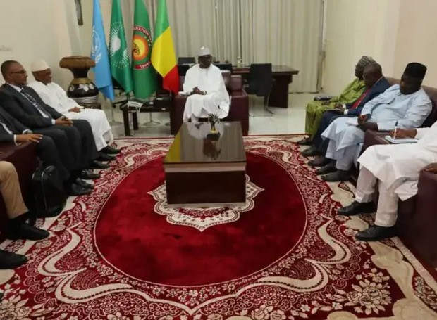  Mali : réunion avec une délégation mauritanienne d’hommes d’affaires destinée à renforcer la coopération économique et les investissements entre les 2 pays 