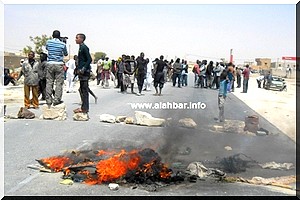 Les dockers accusent le ministre de l’équipement et des transports de renier ses engagements  