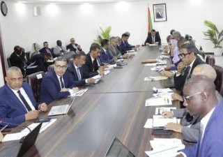 Exécution des grands projets: Le PM exige des tutelles concernées « de rappeler à l’ordre » les entreprises défaillantes