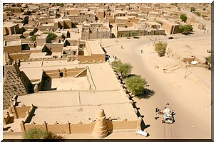 Tombouctou : les islamistes brûlent un batiment abritant des manuscrits anciens - [Videos]