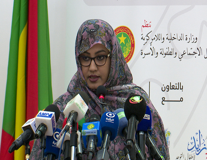 La première dame déplore la perte mensuelle de dizaines d'enfants autistes