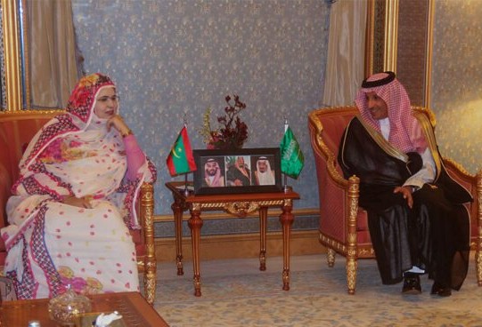 La ministre du Commerce discute avec son homologue saoudien des perspectives de coopération dans le domaine touristique
